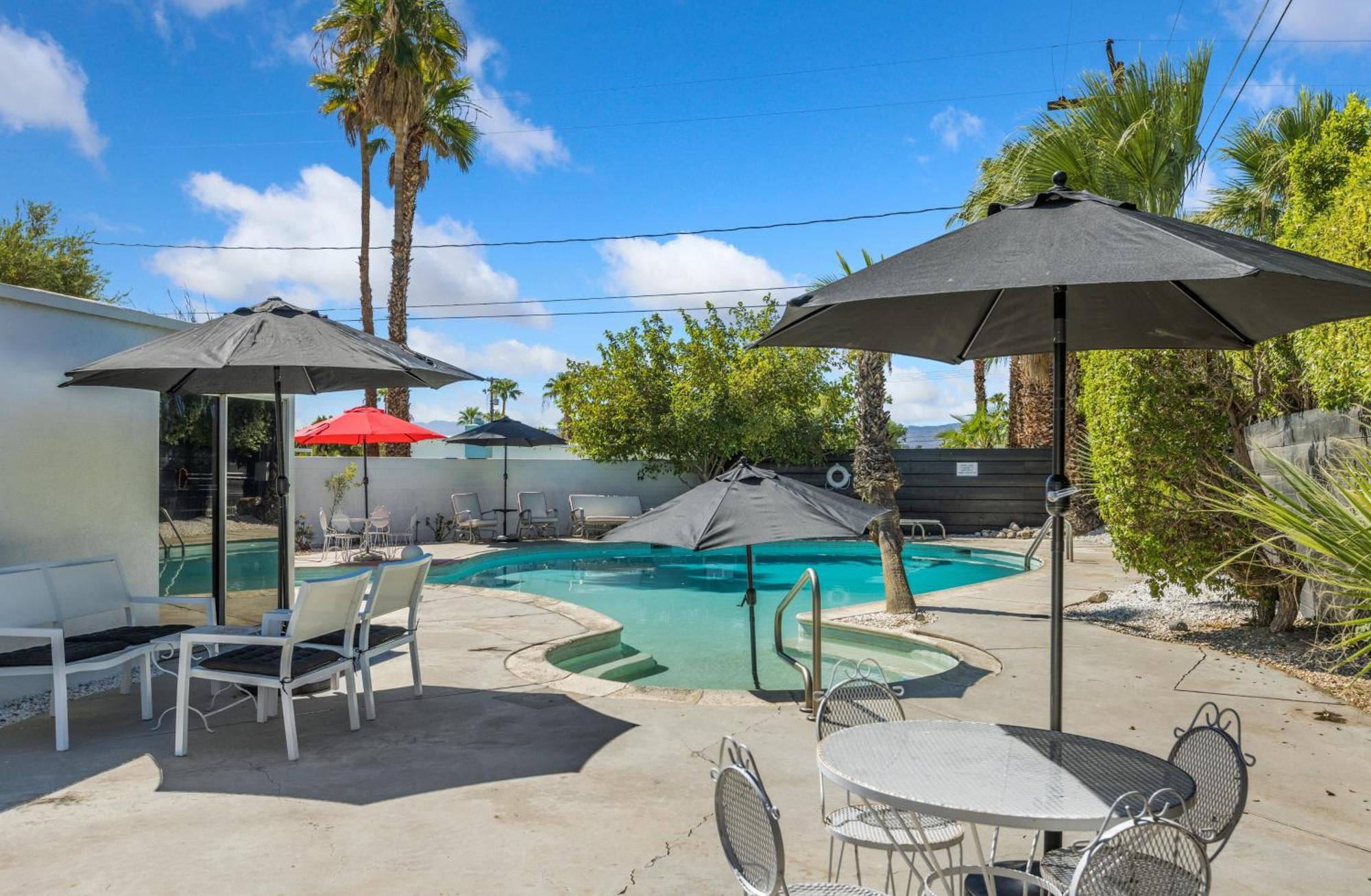 Former Steve Mcqueen'S Home Palm Springs Eksteriør billede