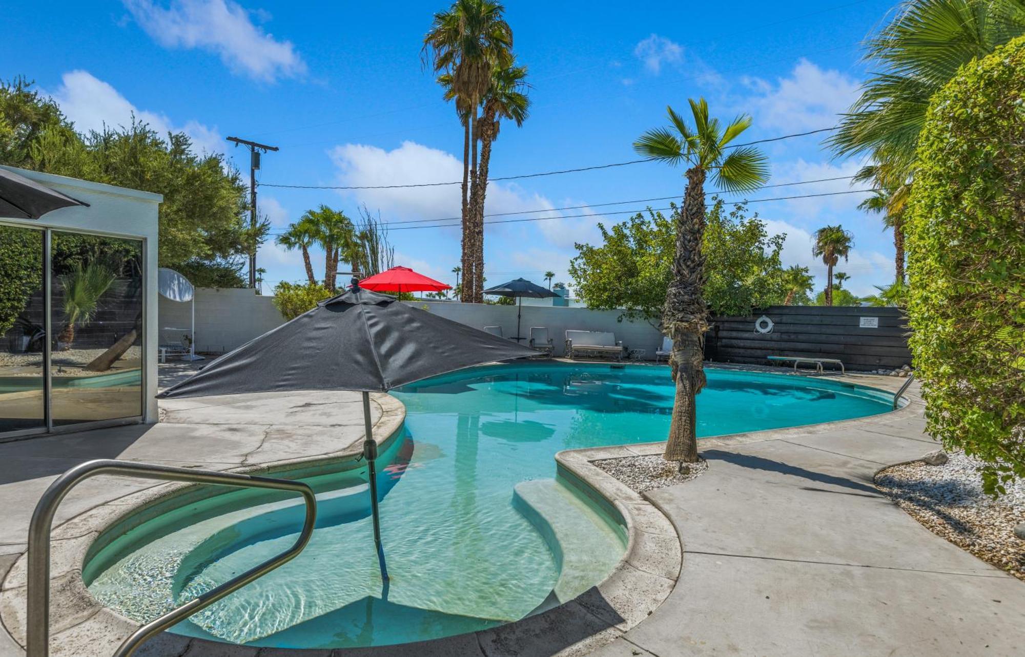 Former Steve Mcqueen'S Home Palm Springs Eksteriør billede